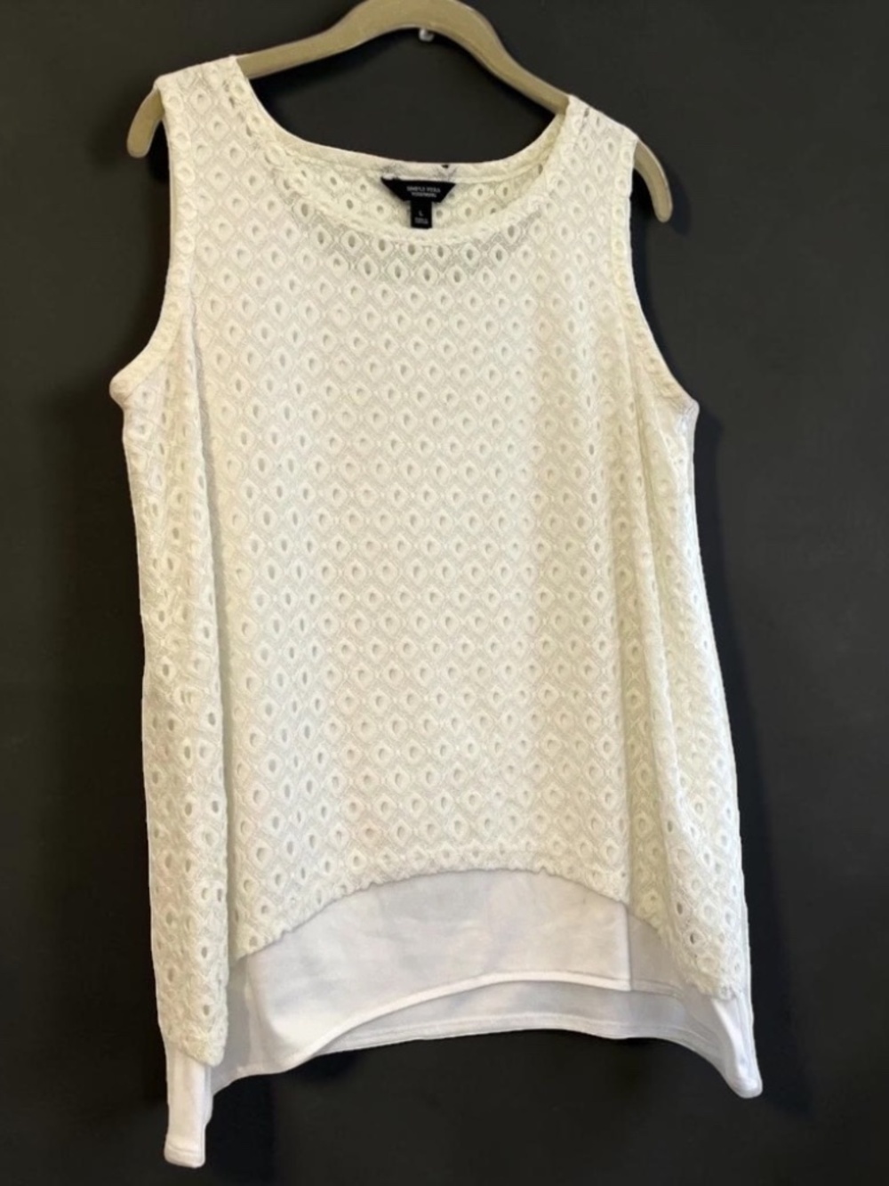 Simply Vera Vera Wang White Eyelet Layered Sleeveless Top L - Picture 3 of 16
